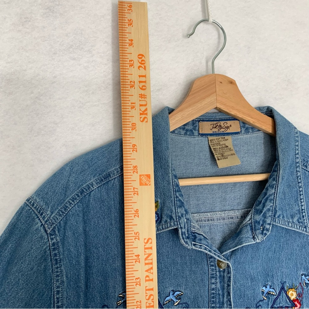 Bobbie Brooks Vintage 90s Denim Button Up Shirt Embroidered Birdhouse Size 18W - Picture 5 of 9